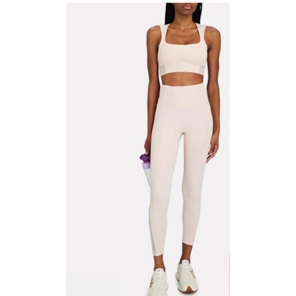 LE ORE Andria Paneled Sports Bra Size Medium Bandelier